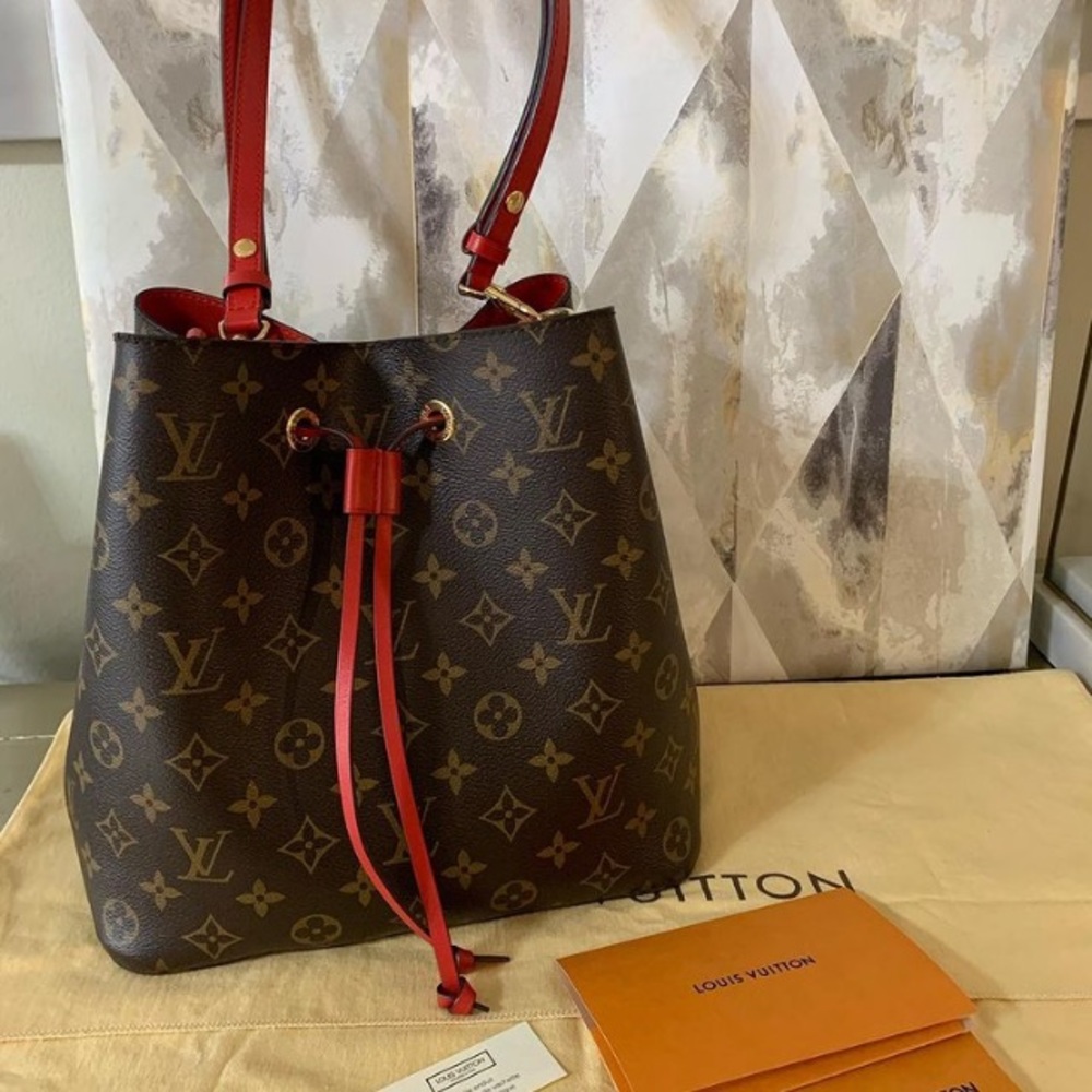 Authentic Louis Vuitton NeoNoe Red Bucket Bag